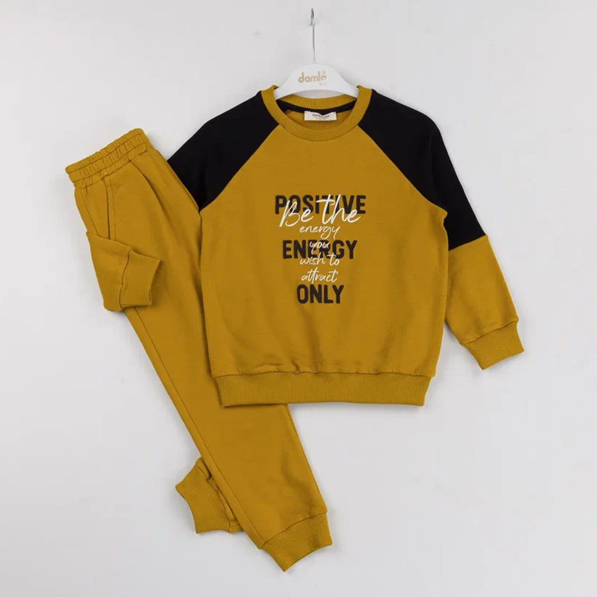 DAMLA BEBE ERKEK 3-4-5-6 YAŞ POSITIVE ENERGY TAKIM