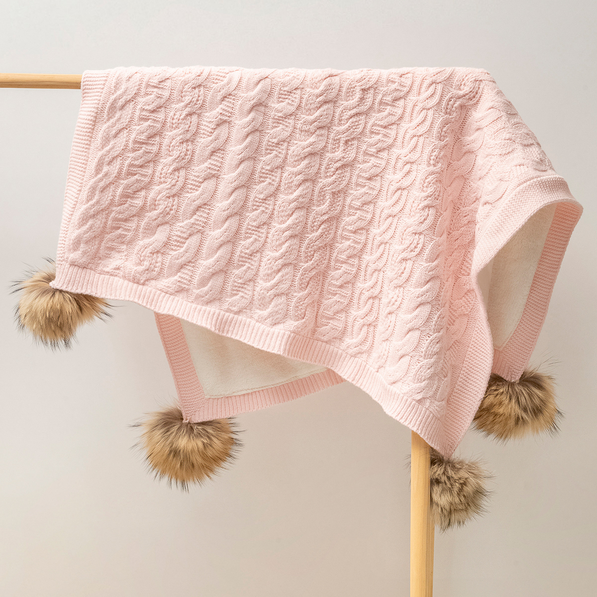 NİPPERLAND UNISEX 85*100 CM PONPONLU BATTANİYE