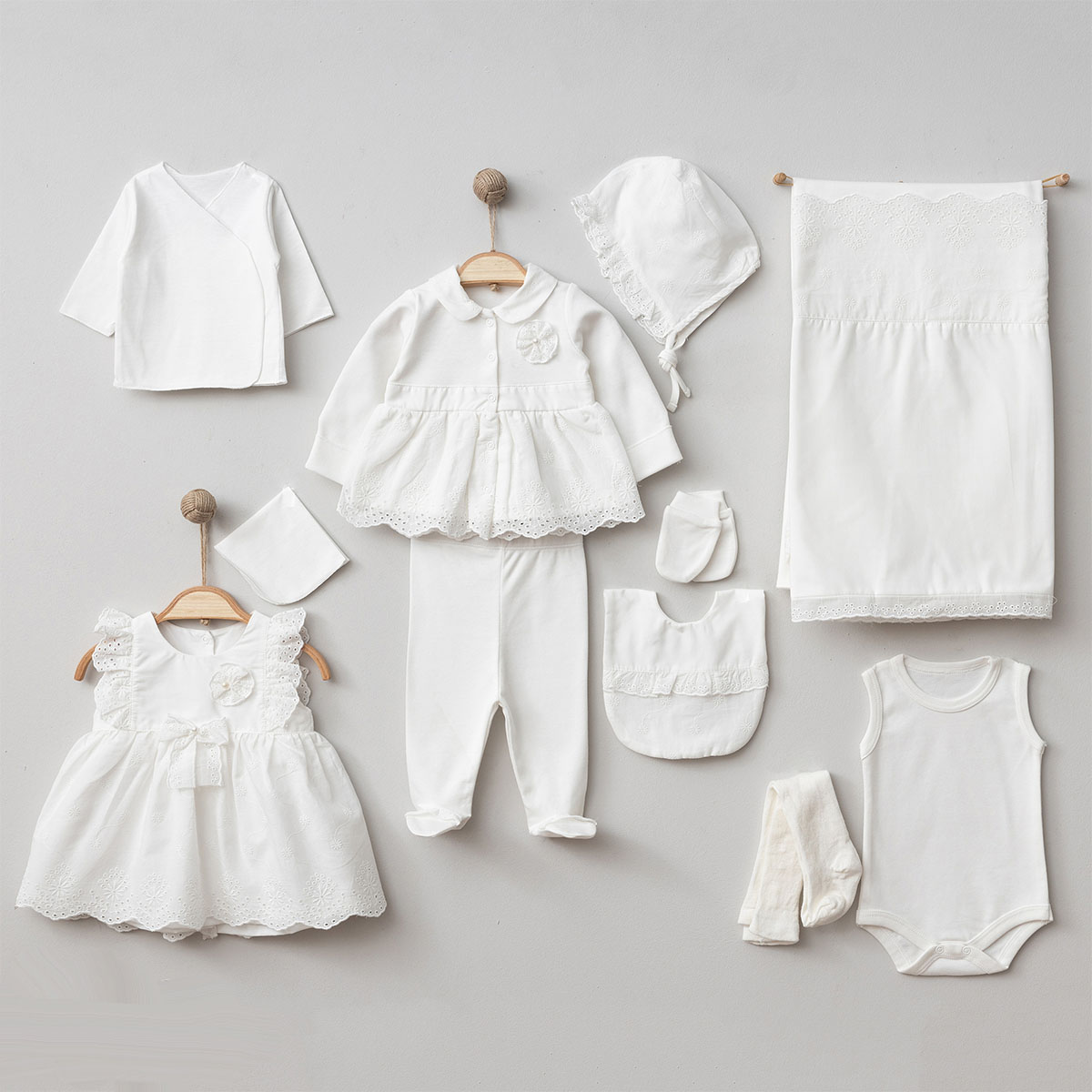 PUGİ BABY KIZ 0-3 AY İNCİLİ DOKUMA 10LU SET