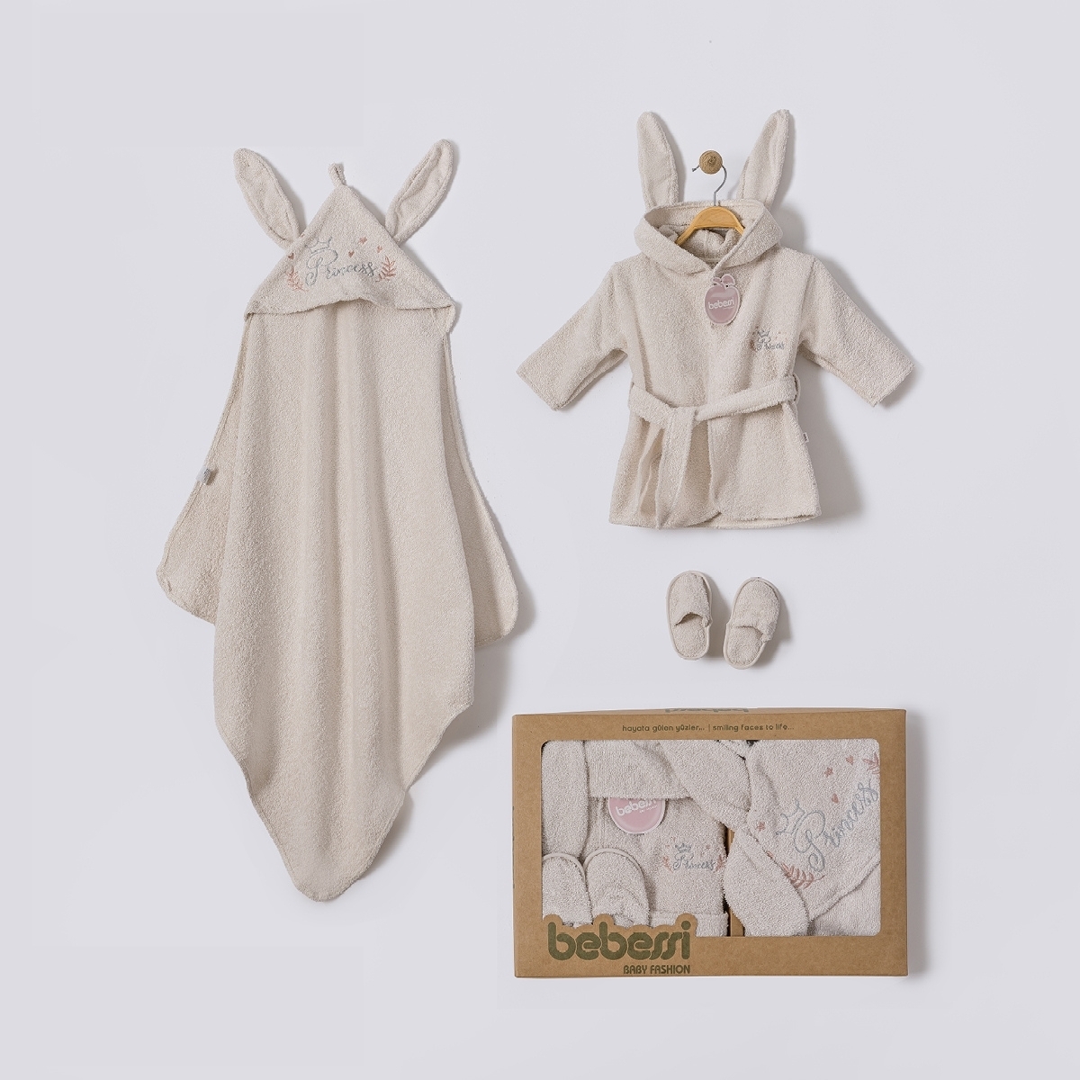 BEBESSİ KIZ 0-12 AY PRINCESS KUTULU BORNOZ SET