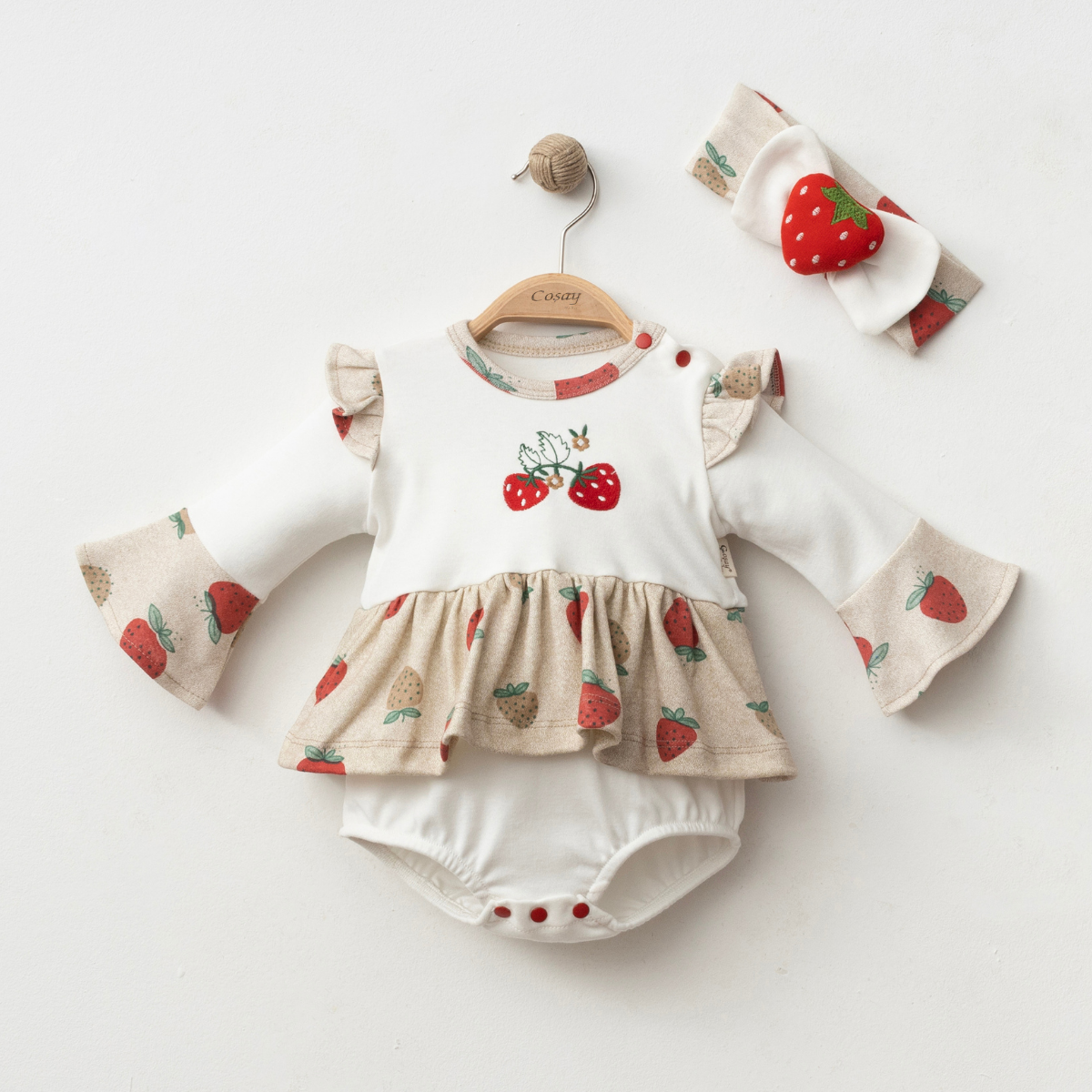 COŞAY BEBE KIZ 3-6-9 AY ÇİLEK NAKIŞLI ROMPER