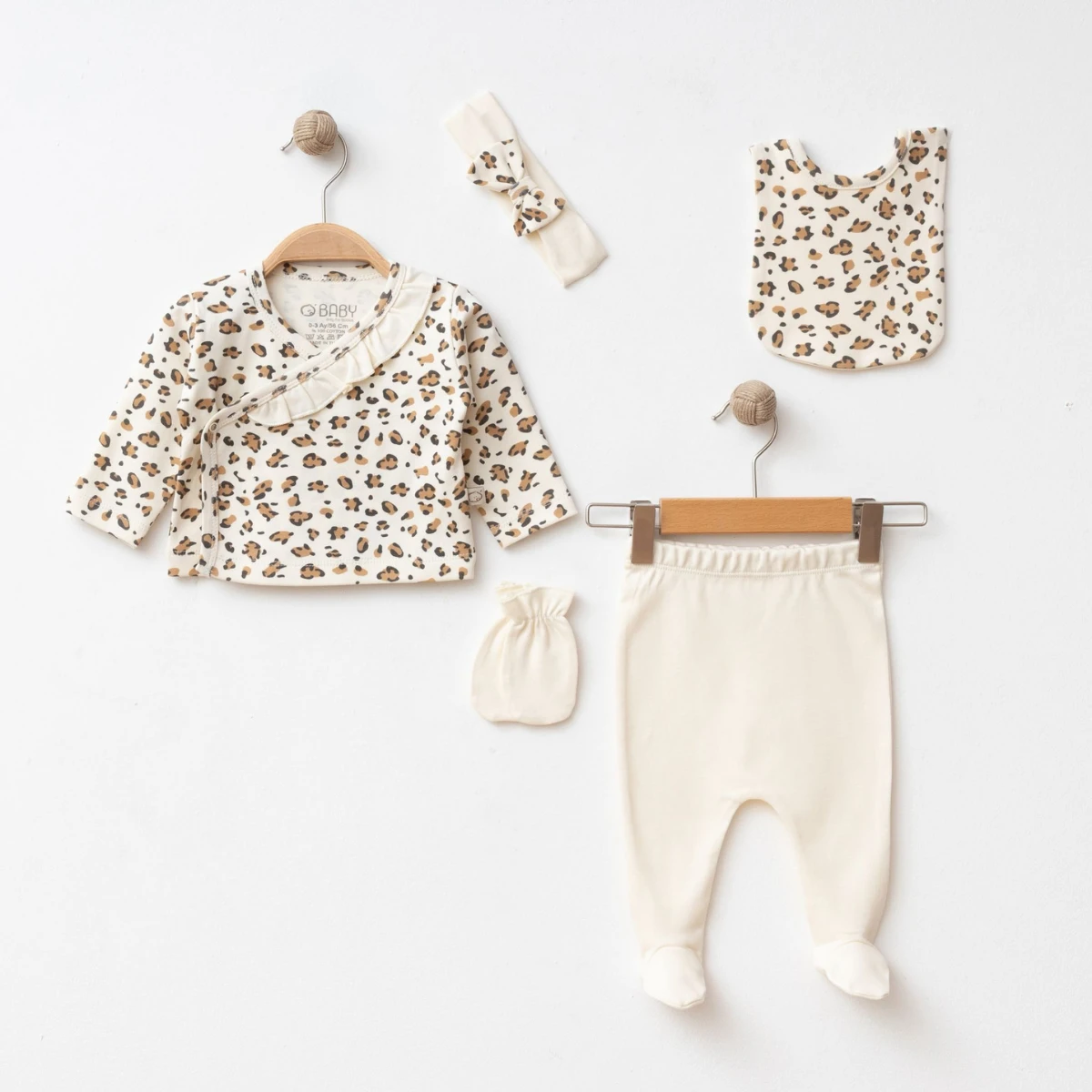 OBABY KIZ 0-3 AY LEOPAR DESENLİ 5Lİ SET