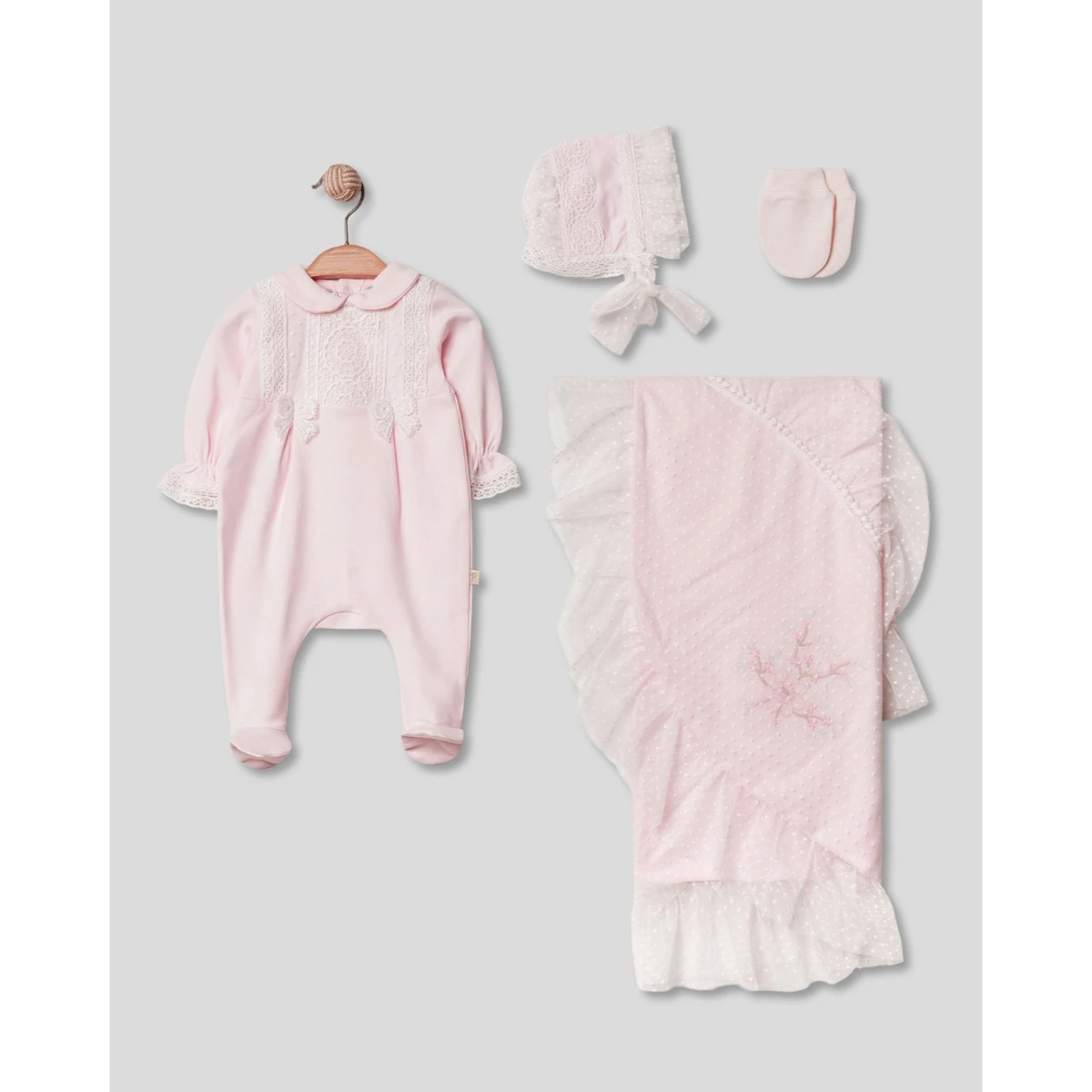 PUGİ KIZ 0-3 AY DANTELLİ 4LÜ SET