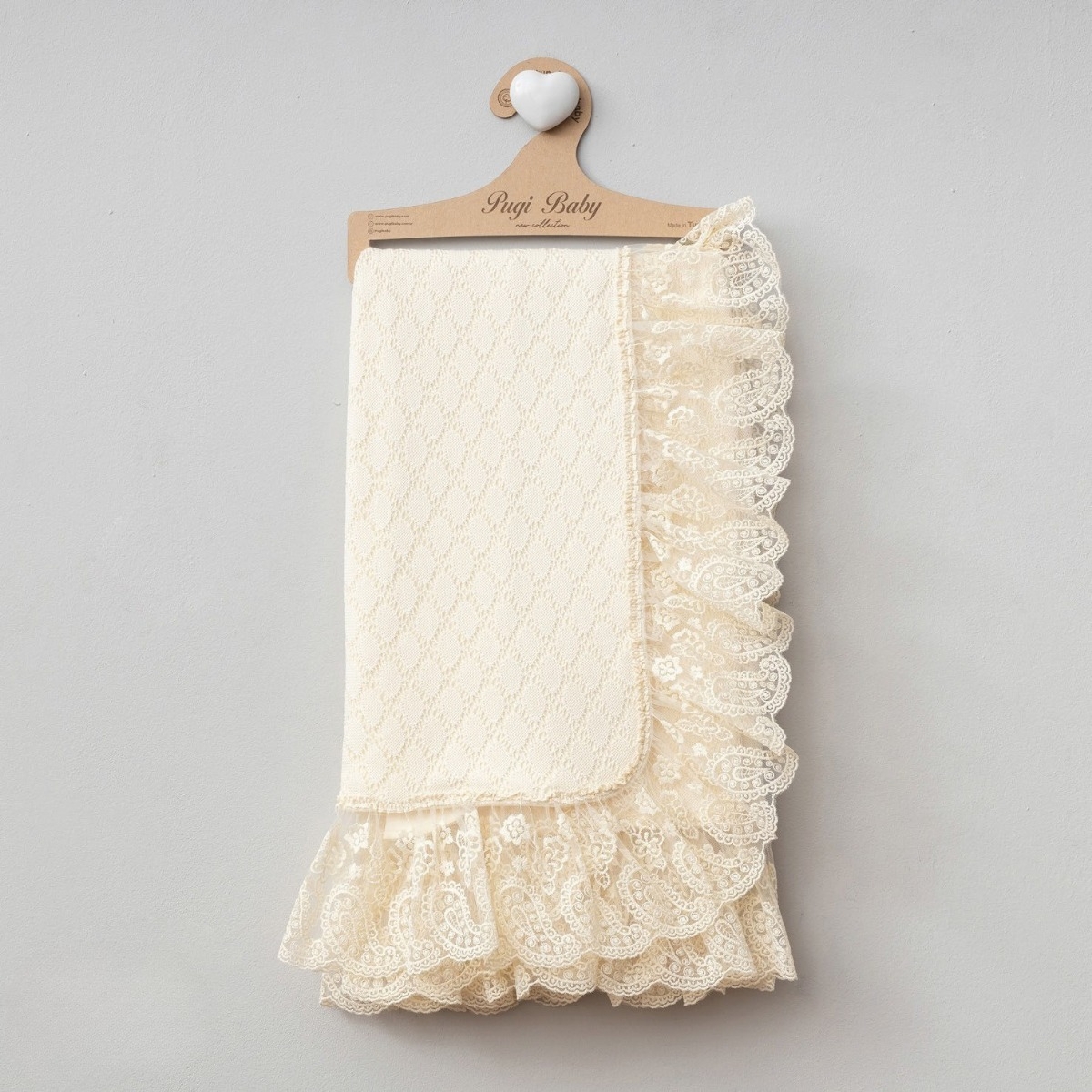 PUGİ KIZ 90*90 CM DANTELLİ BATTANİYE