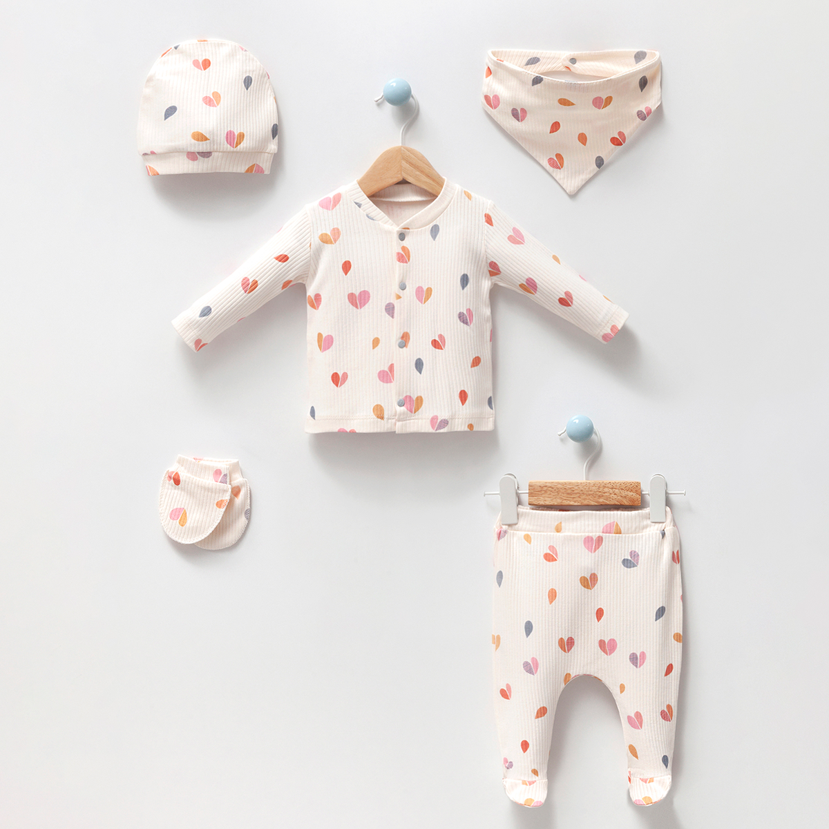 ESYA BABY KIZ 0-3 AY RENKLİ KALPLİ 5Lİ SET