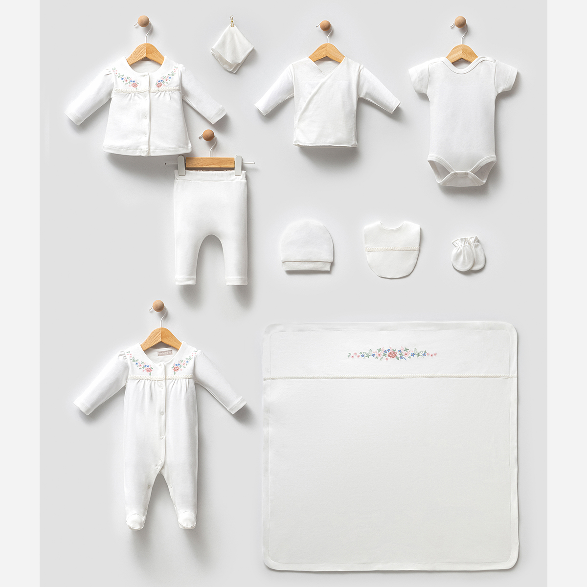 BİP BABY KIZ 0-3 AY ÇİÇEK NAKIŞLI 10LU SET