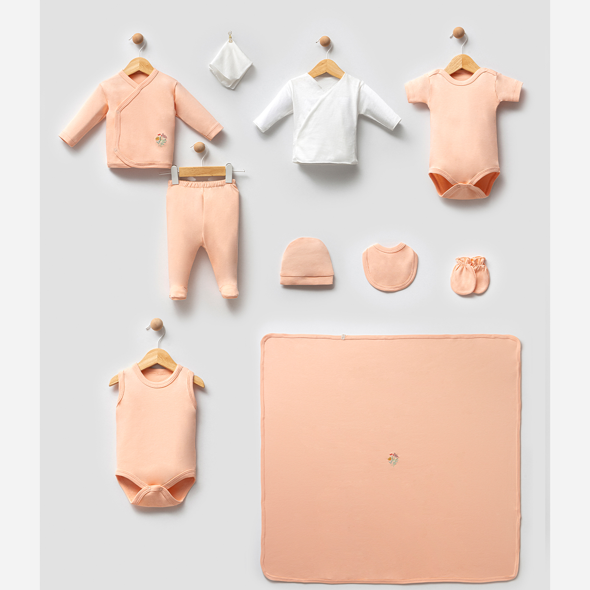 BİP BABY KIZ 0-3 AY ÇİÇEK NAKIŞLI 10LU SET