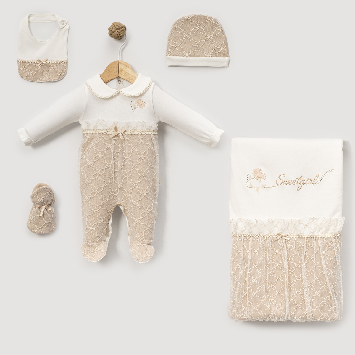 LOVEMAXX KIZ 0-3 AY SWEETGIRL KUTULU 5Lİ SET