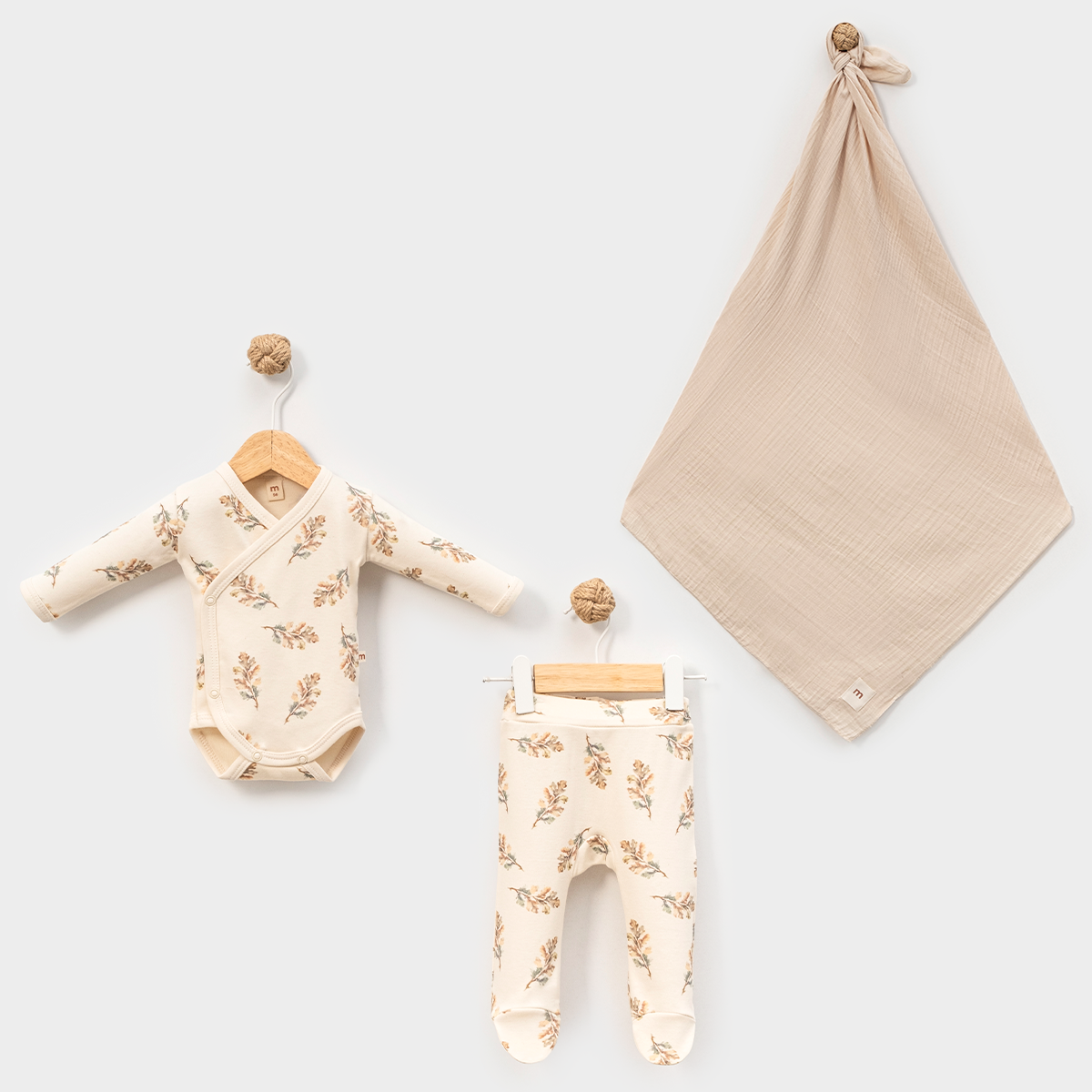 MİNİSSE UNISEX 3-6 AY YAPRAK BATTANİYELİ TAKIM