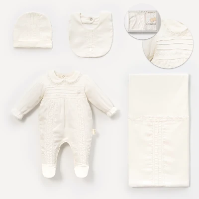 LOVEMAXX KIZ 0-3 AY FİSTOLU KUTULU 4LÜ SET