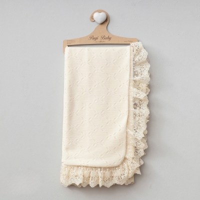 PUGİ KIZ 90*90 CM DANTELLİ BATTANİYE